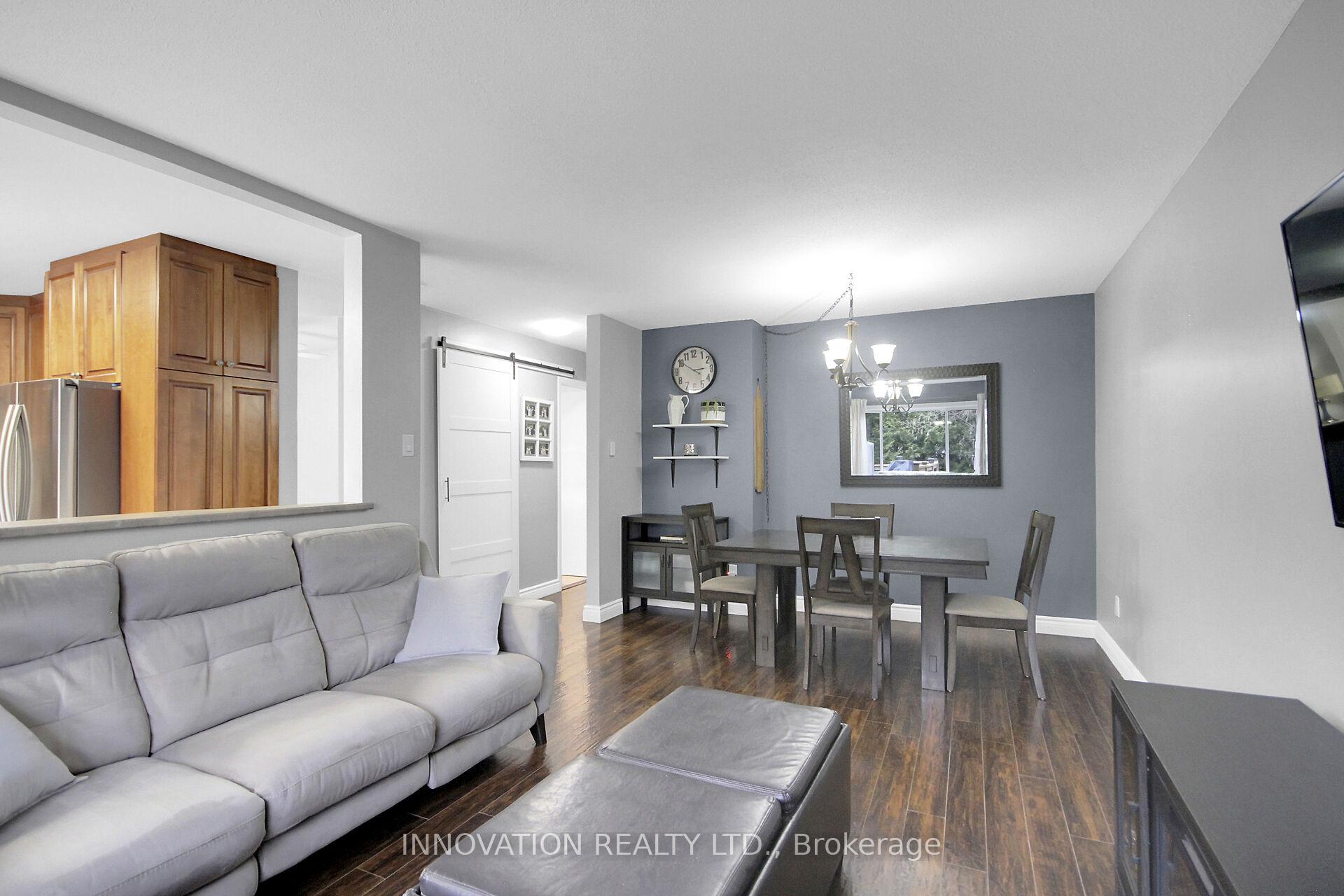Photo 8 of 9 Spearman Lane, Ottawa, Kanata - Glencairn/Hazeldean — HOMEH