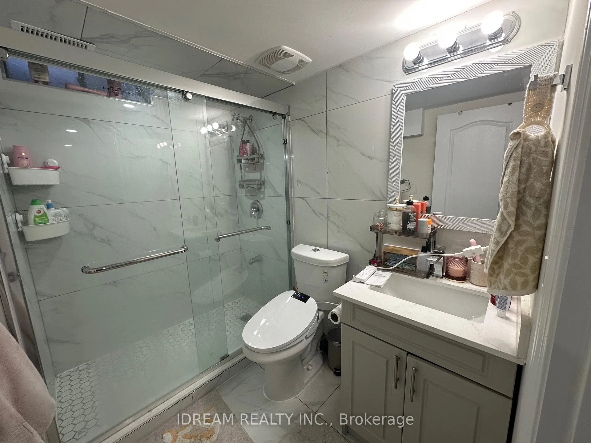 Photo 12 of Unit Bsmt, 528 Hayward Crescent, Milton, Timberlea — HOMEH