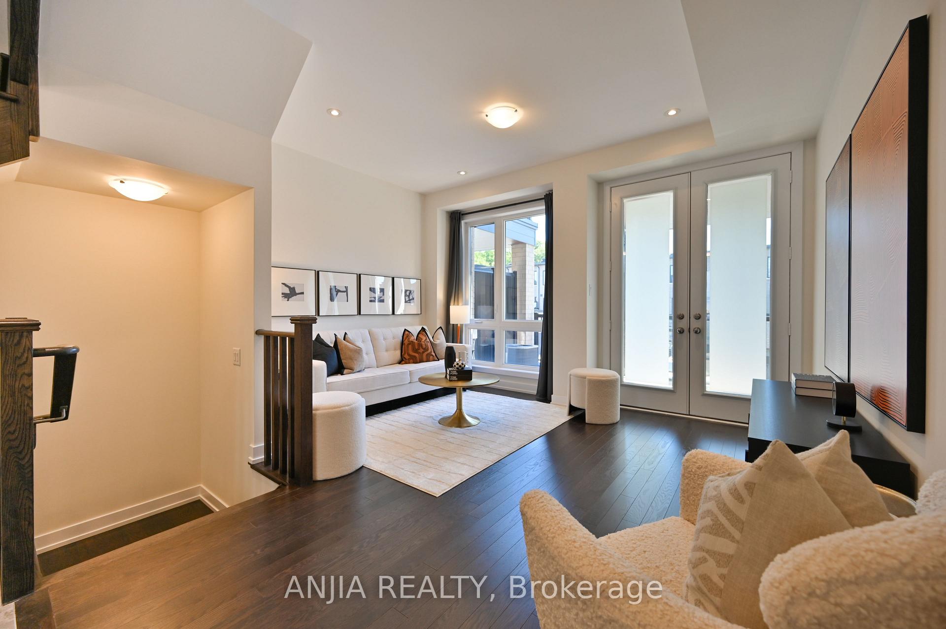 Photo 7 of 100 Stauffer Crescent, Markham, Cornell — HOMEH