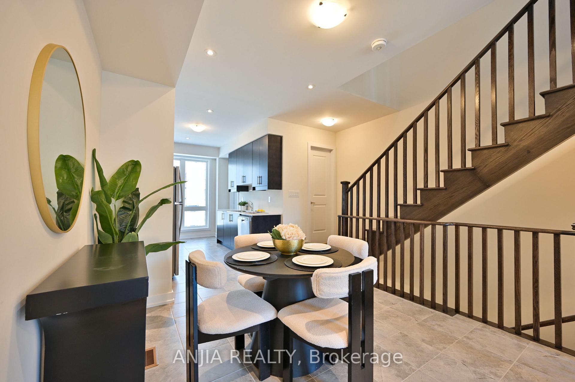 Photo 14 of 100 Stauffer Crescent, Markham, Cornell — HOMEH