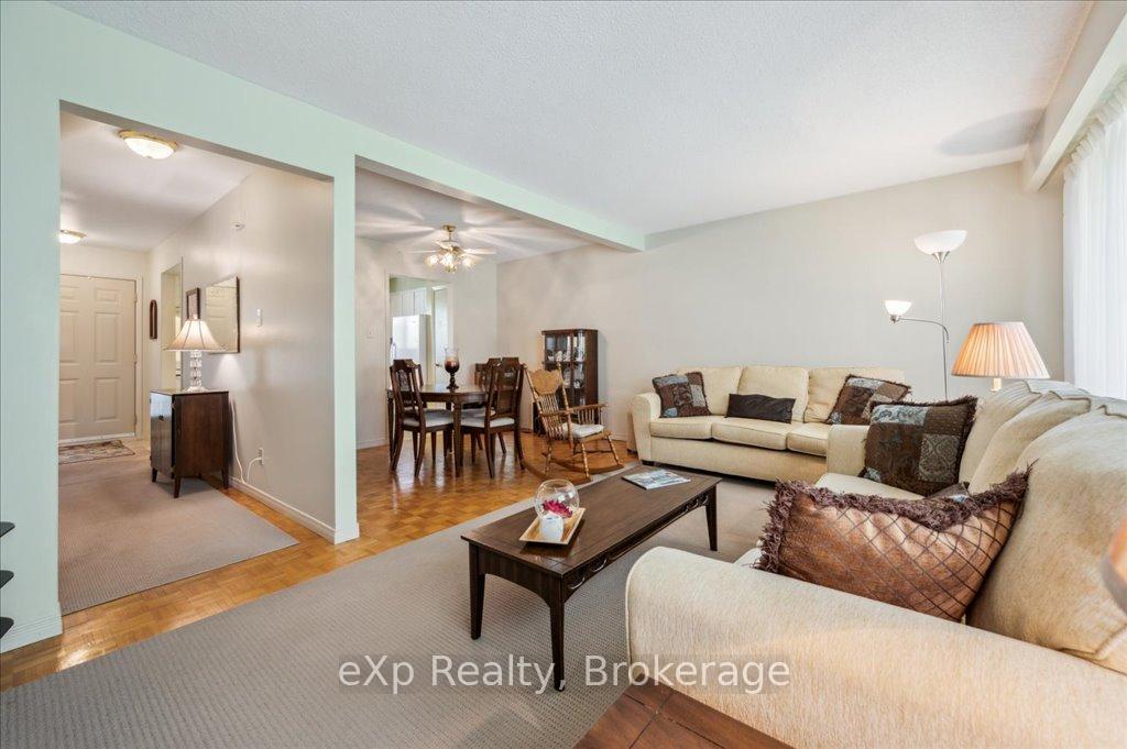 Photo 6 of 133 Ingleside Drive, Kitchener — HOMEH