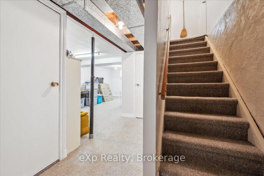 Photo 15 of 133 Ingleside Drive, Kitchener — HOMEH
