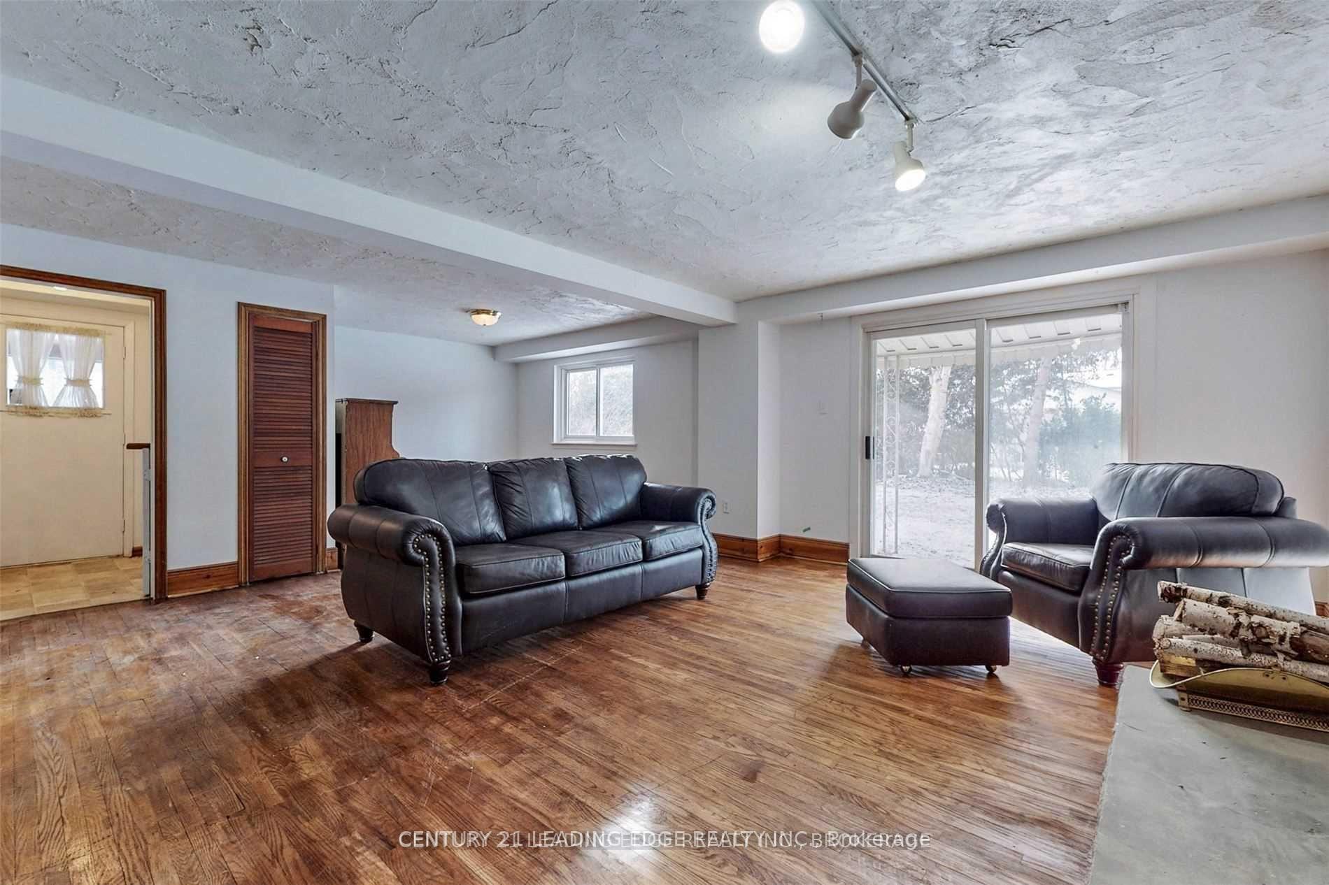 Photo 17 of 6 Jeremy Drive, Markham, Unionville — HOMEH