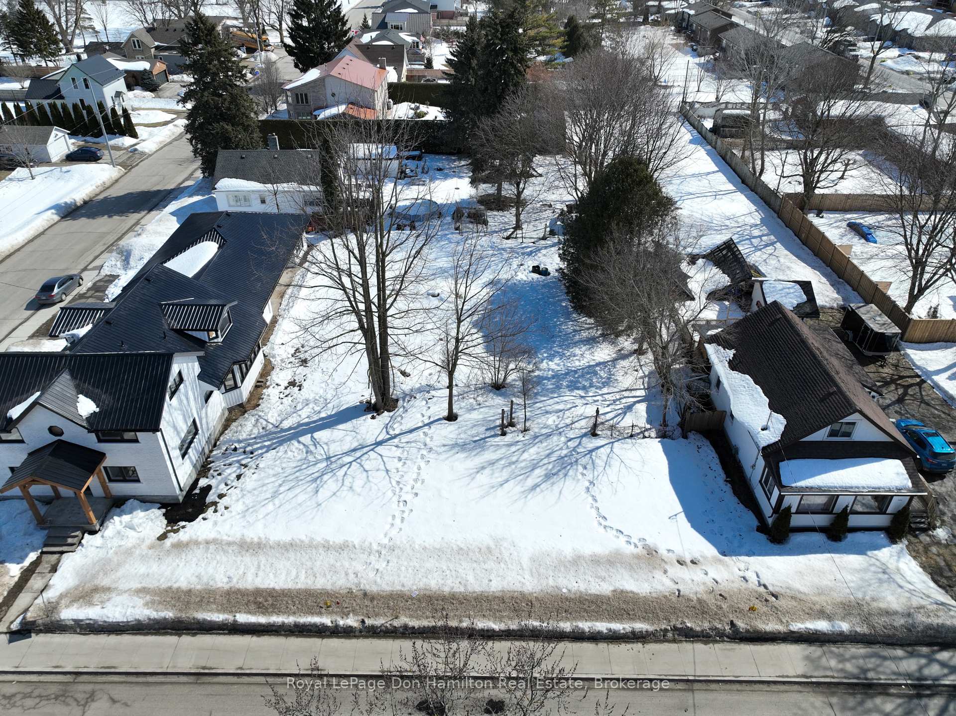Photo 1 of York Street, Minto — HOMEH