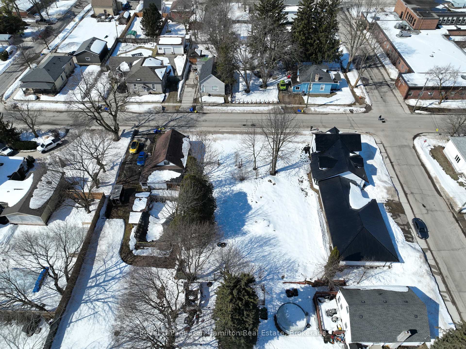 Photo 2 of York Street, Minto — HOMEH
