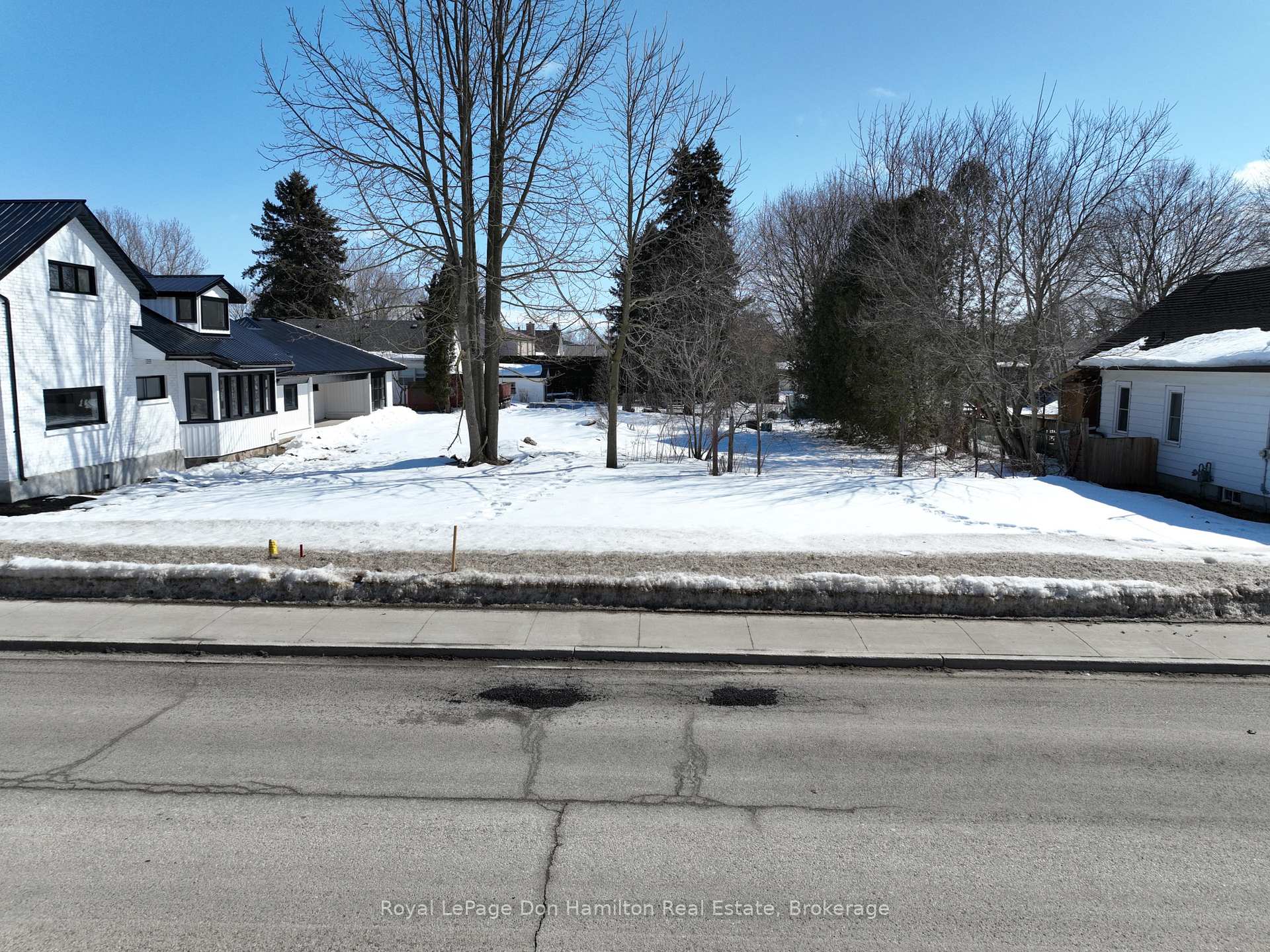 Photo 7 of York Street, Minto — HOMEH