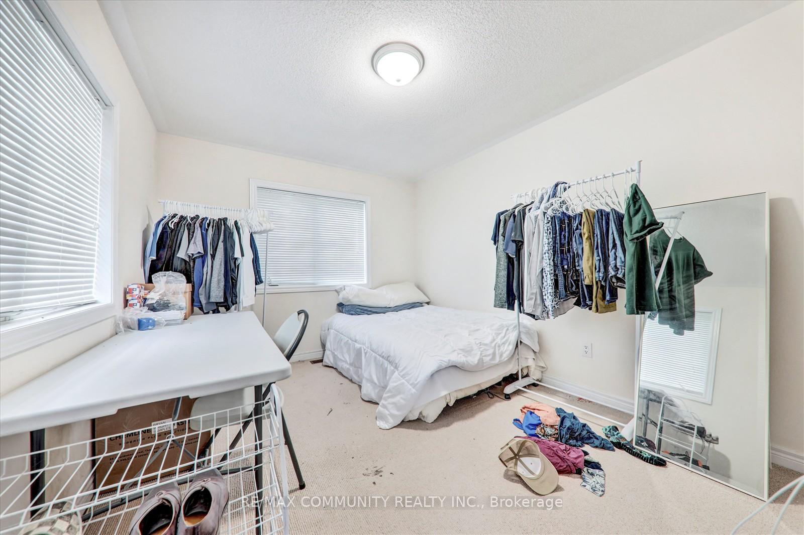 Photo 32 of 37 Condarcuri Crescent, Markham, Box Grove — HOMEH