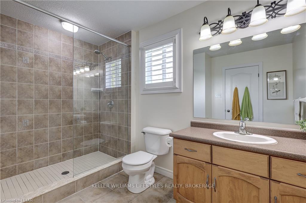 Photo 31 of 9961 Oxbow Drive, Middlesex Centre, Komoka — HOMEH