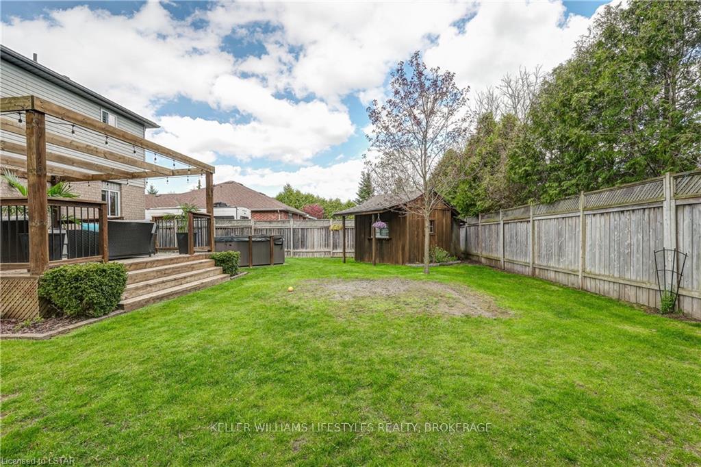 Photo 42 of 9961 Oxbow Drive, Middlesex Centre, Komoka — HOMEH