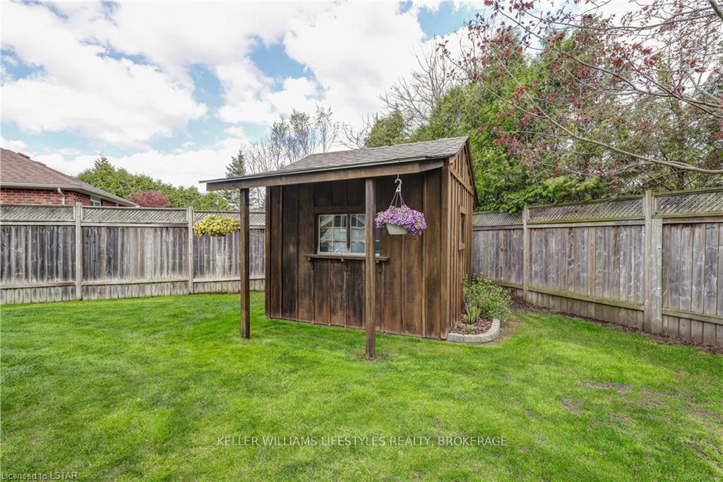 Photo 43 of 9961 Oxbow Drive, Middlesex Centre, Komoka — HOMEH
