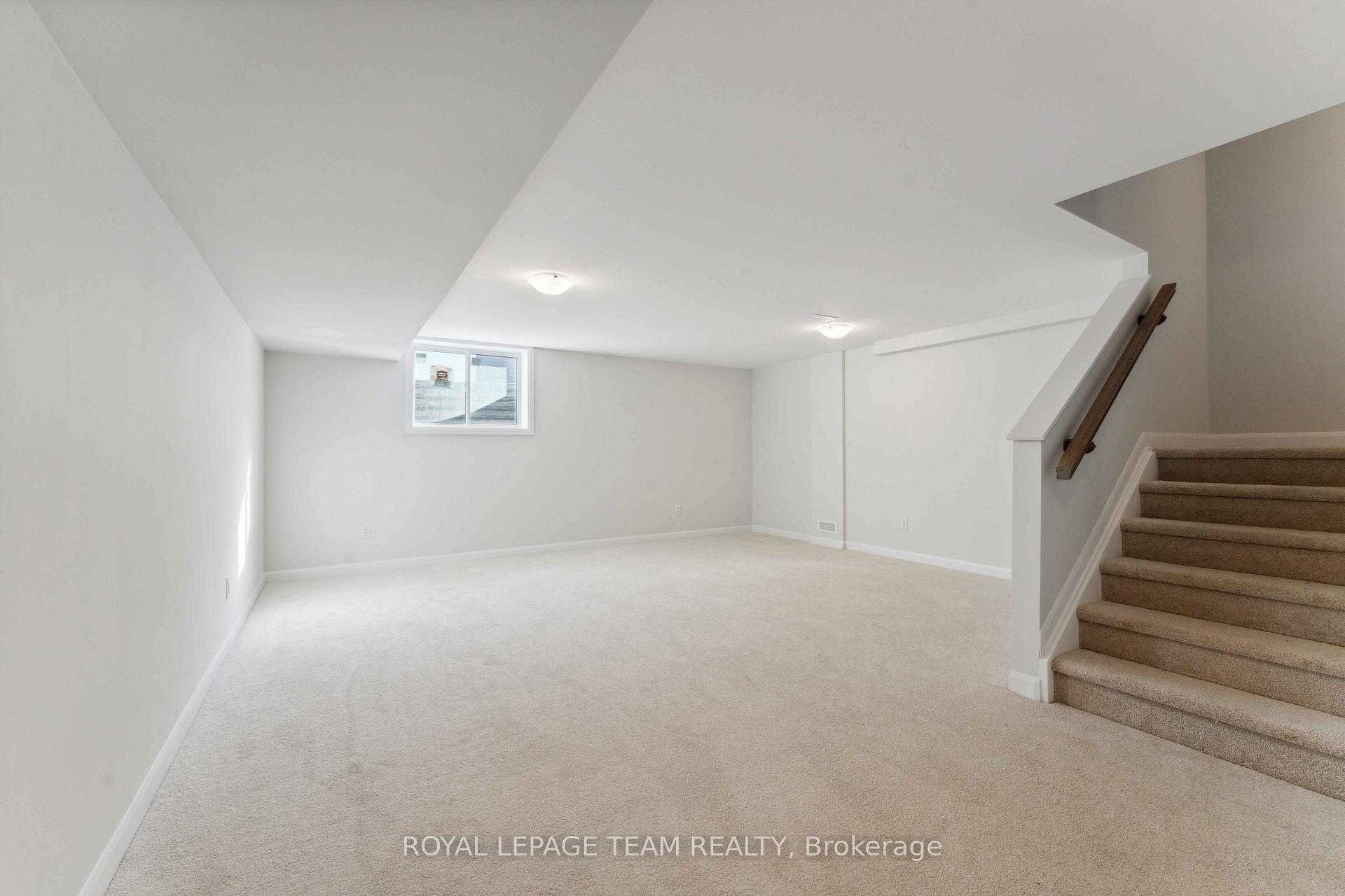 Photo 20 of 962 Locomotion Lane, Ottawa, Kanata - Emerald Meadows/Trailwest — HOMEH