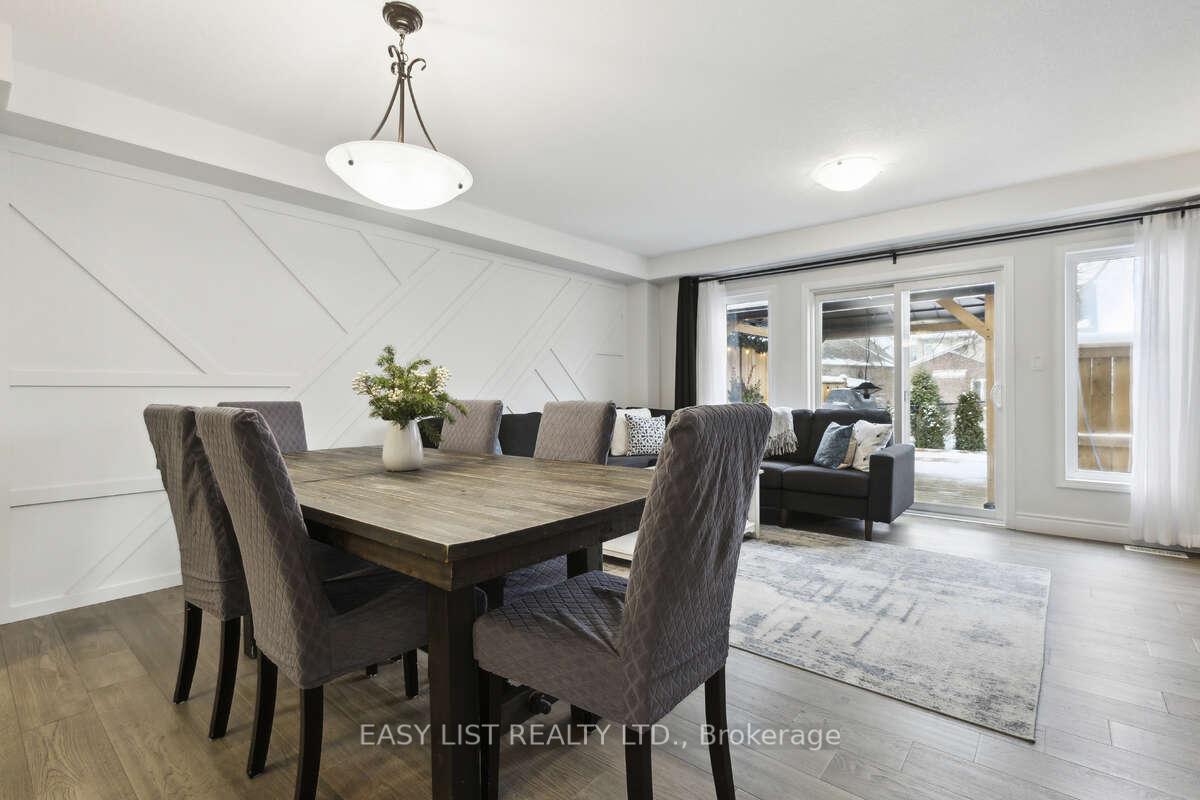 Photo 12 of 75 Meadowridge Street, Kitchener — HOMEH