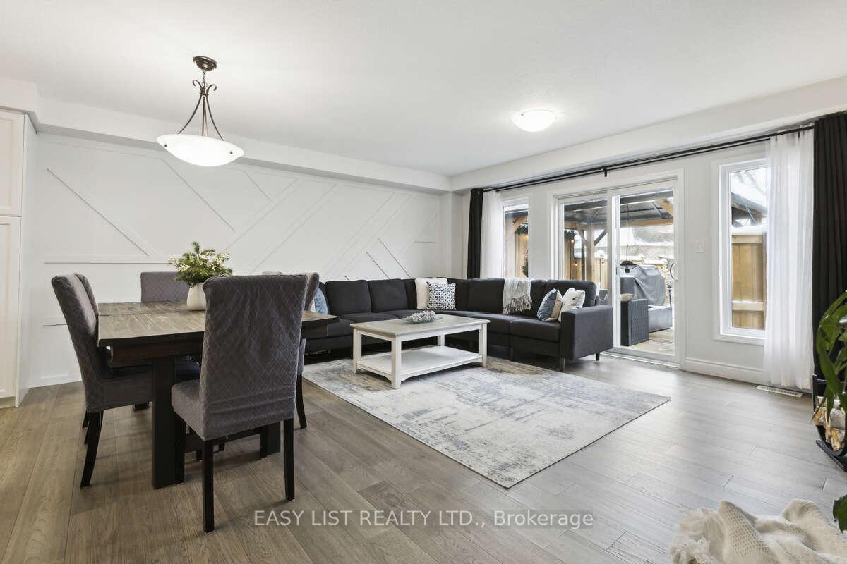 Photo 13 of 75 Meadowridge Street, Kitchener — HOMEH