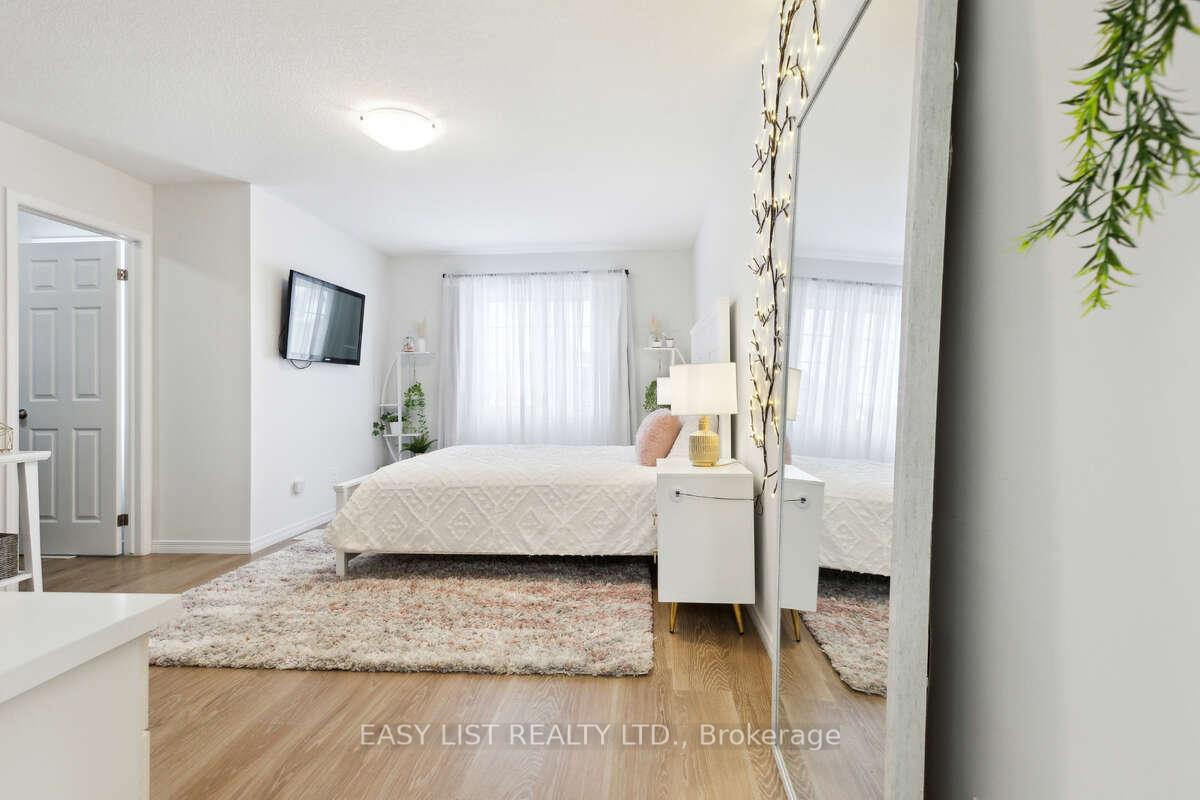 Photo 20 of 75 Meadowridge Street, Kitchener — HOMEH