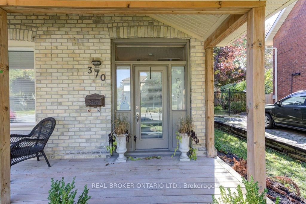 Photo 4 of 370 Main Street E, Minto — HOMEH