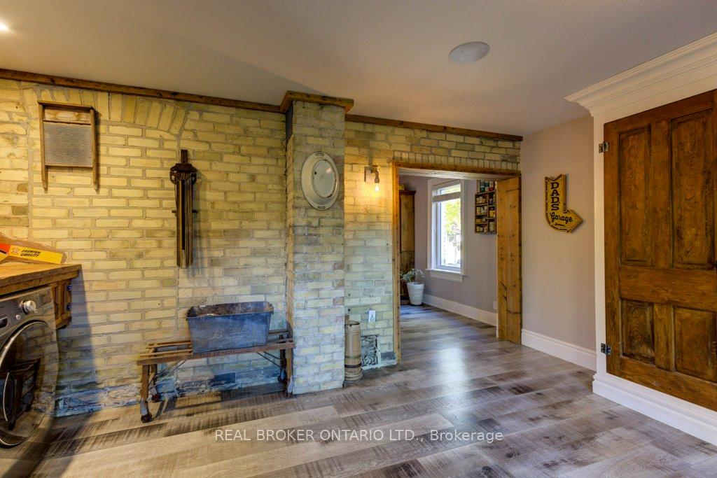 Photo 20 of 370 Main Street E, Minto — HOMEH
