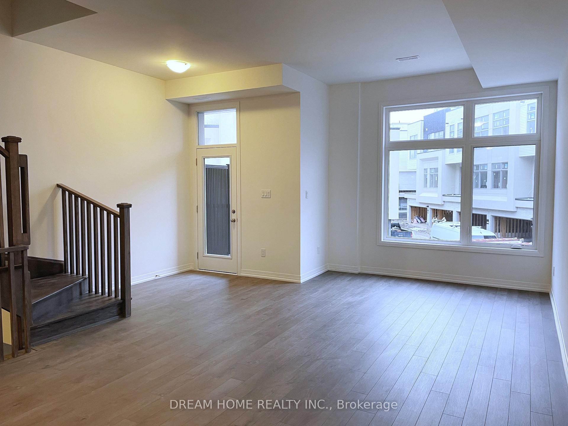 Photo 2 of 9 Albert Firman Lane, Markham, Cachet — HOMEH