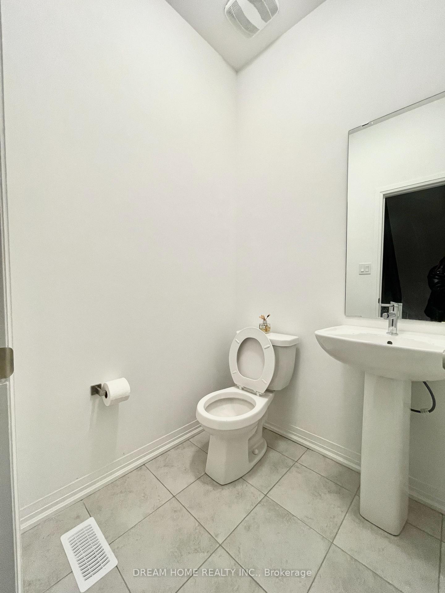Photo 16 of 9 Albert Firman Lane, Markham, Cachet — HOMEH