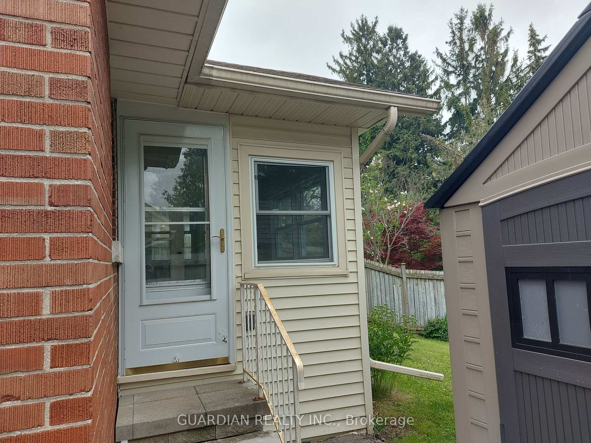 Photo 5 of 91 Belmont Avenue W, Kitchener — HOMEH