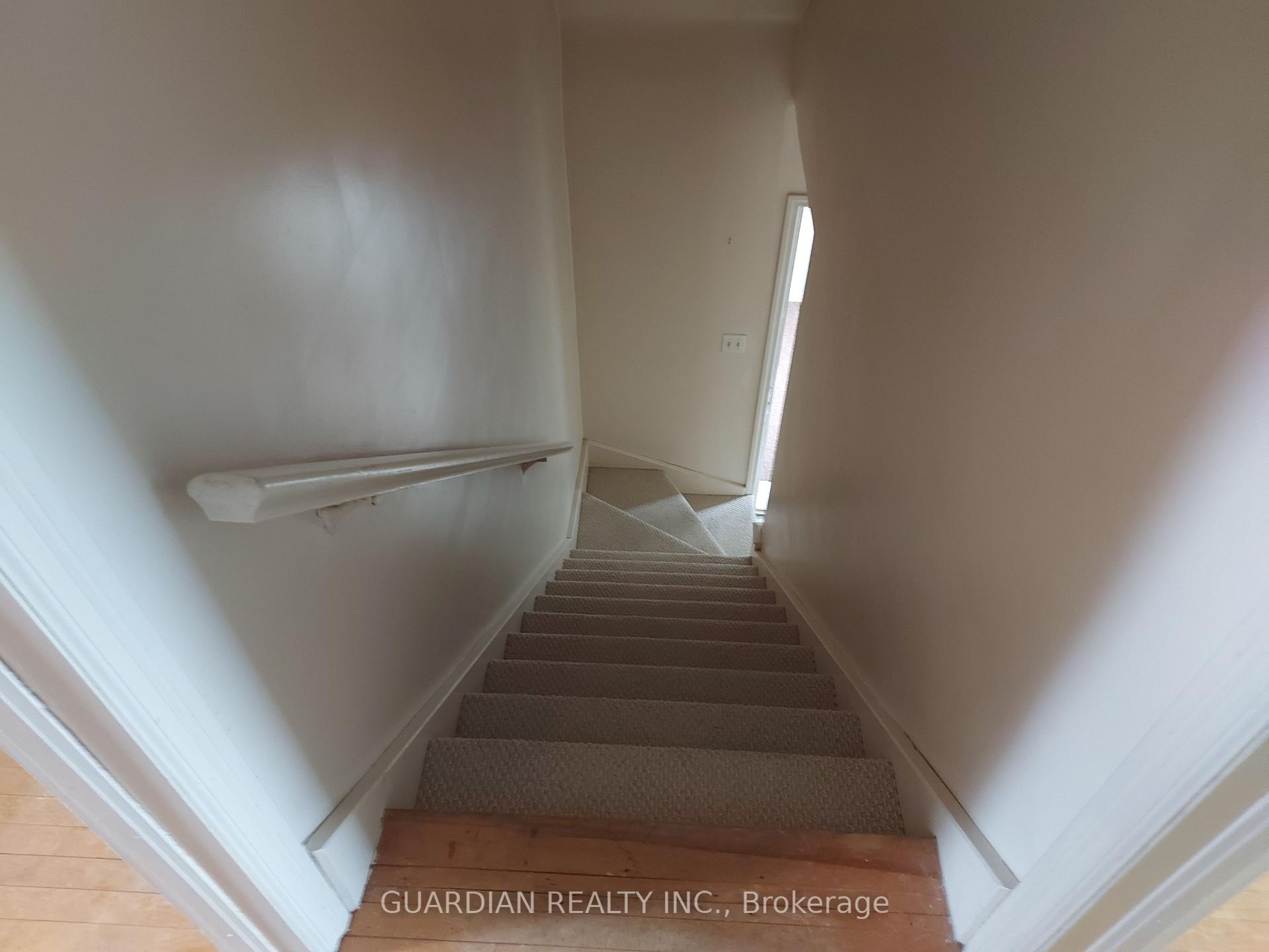 Photo 12 of 91 Belmont Avenue W, Kitchener — HOMEH