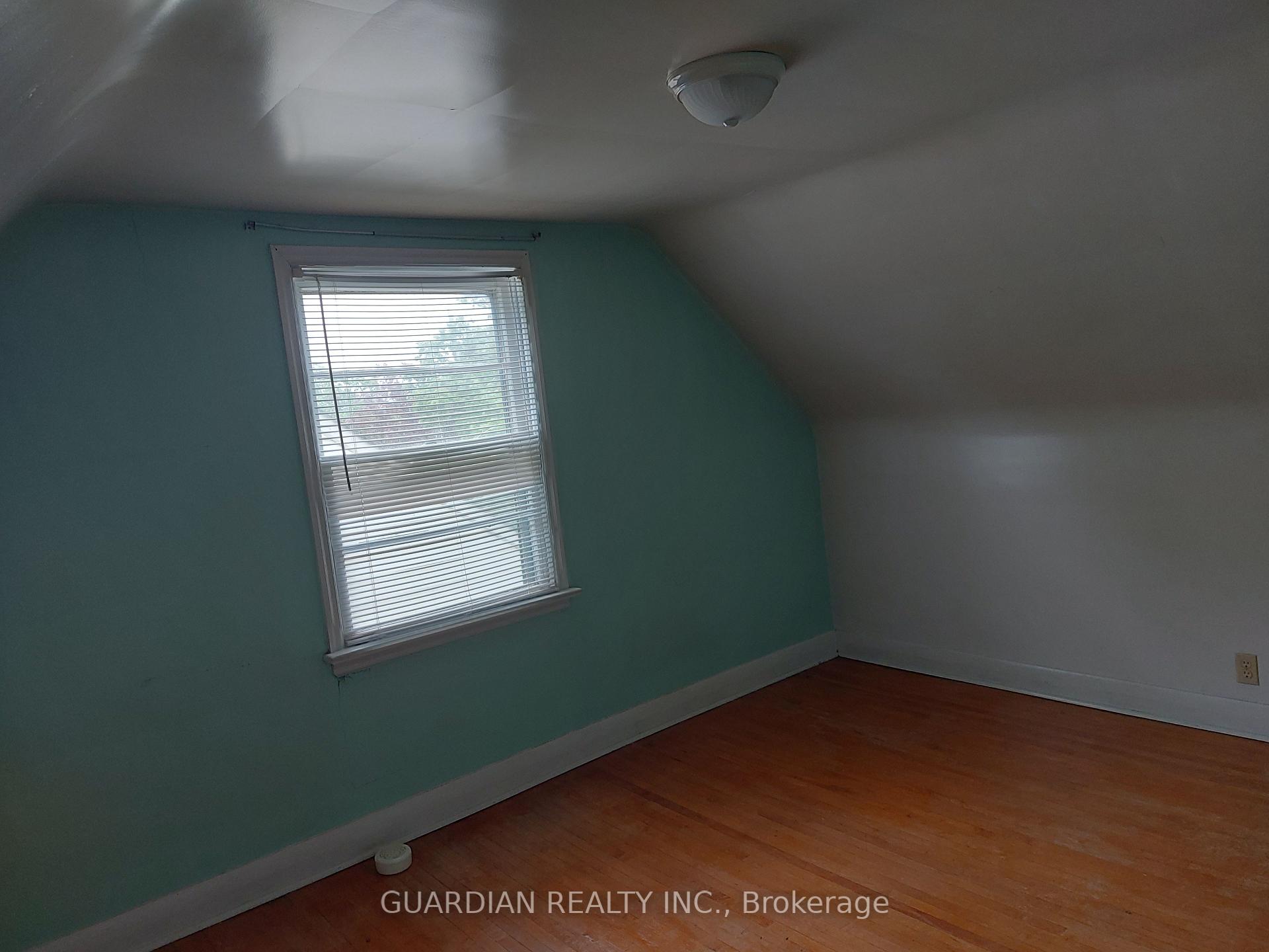 Photo 13 of 91 Belmont Avenue W, Kitchener — HOMEH