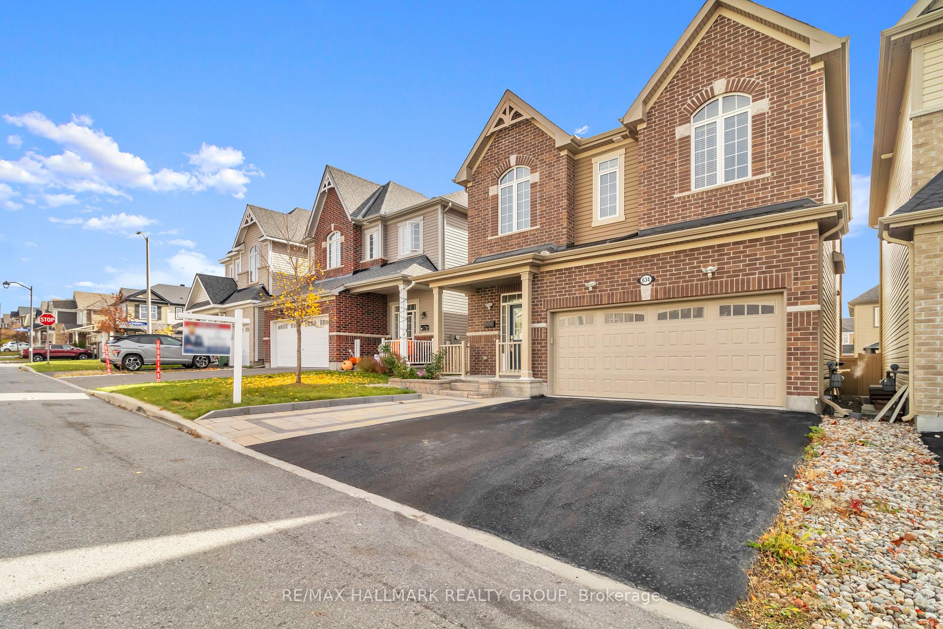 Photo 1 of 634 Silver Spruce Way, Ottawa, Kanata - Emerald Meadows/Trailwest — HOMEH