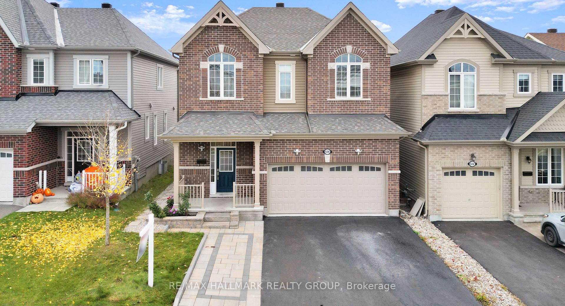 Photo 2 of 634 Silver Spruce Way, Ottawa, Kanata - Emerald Meadows/Trailwest — HOMEH
