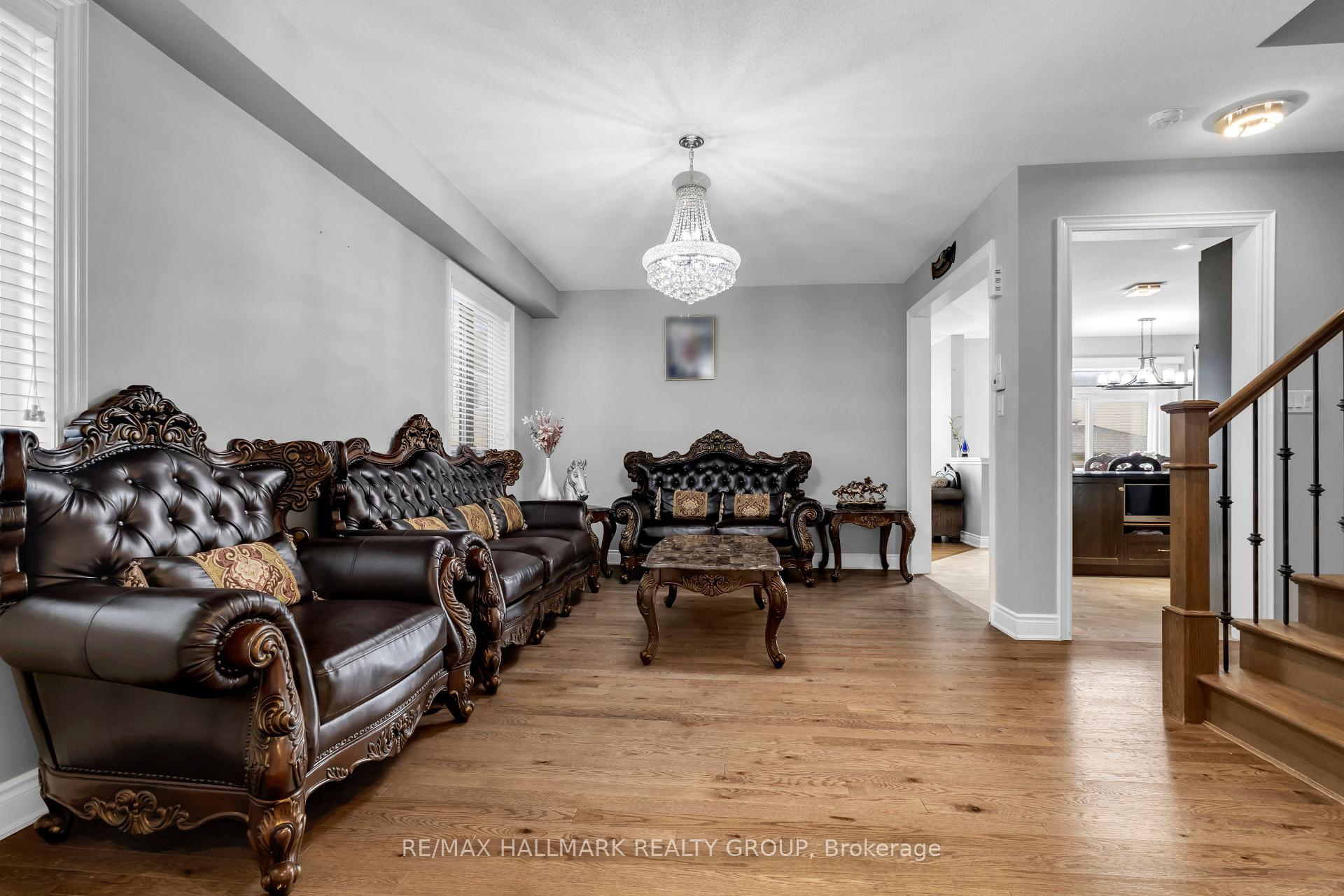 Photo 6 of 634 Silver Spruce Way, Ottawa, Kanata - Emerald Meadows/Trailwest — HOMEH