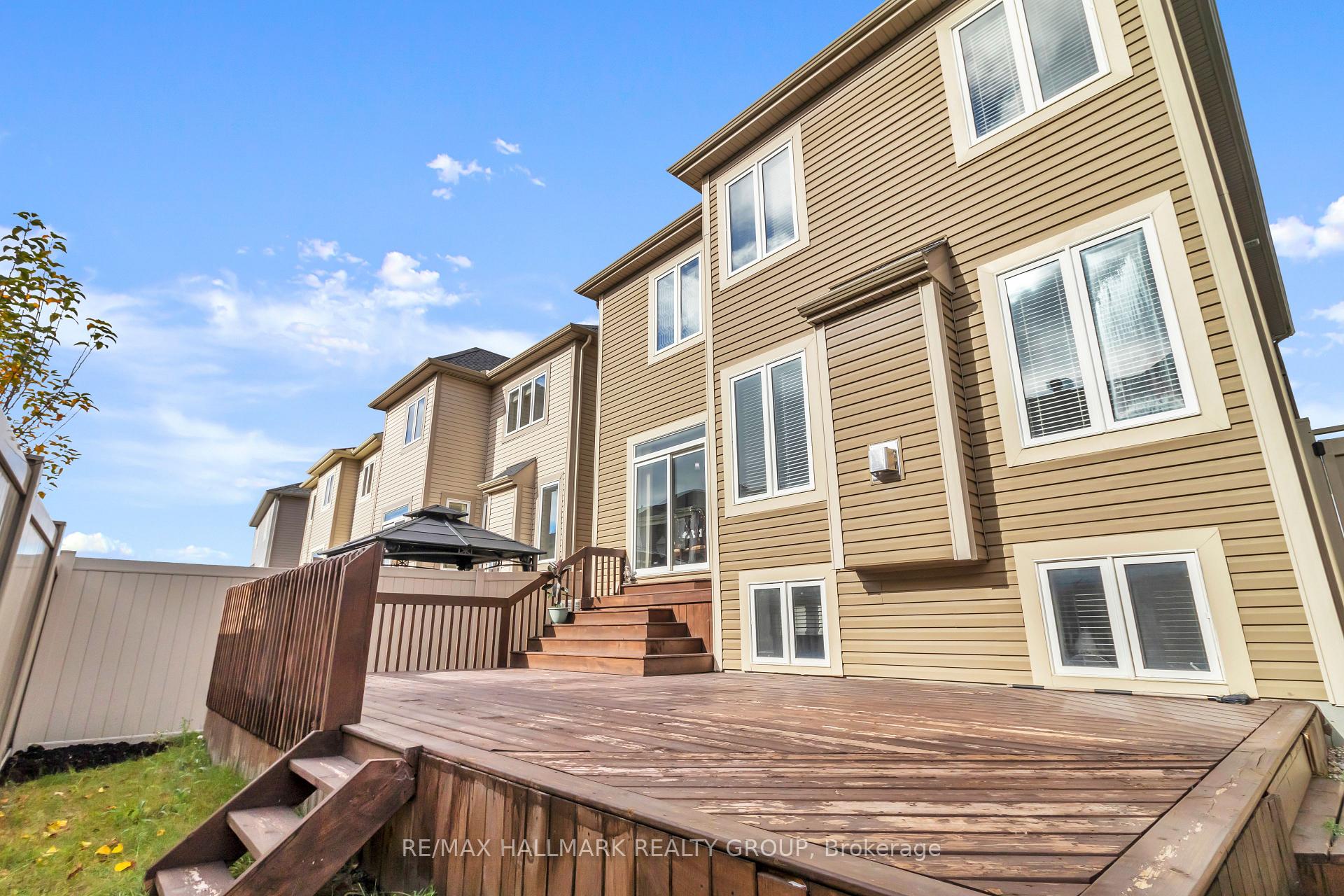 Photo 33 of 634 Silver Spruce Way, Ottawa, Kanata - Emerald Meadows/Trailwest — HOMEH