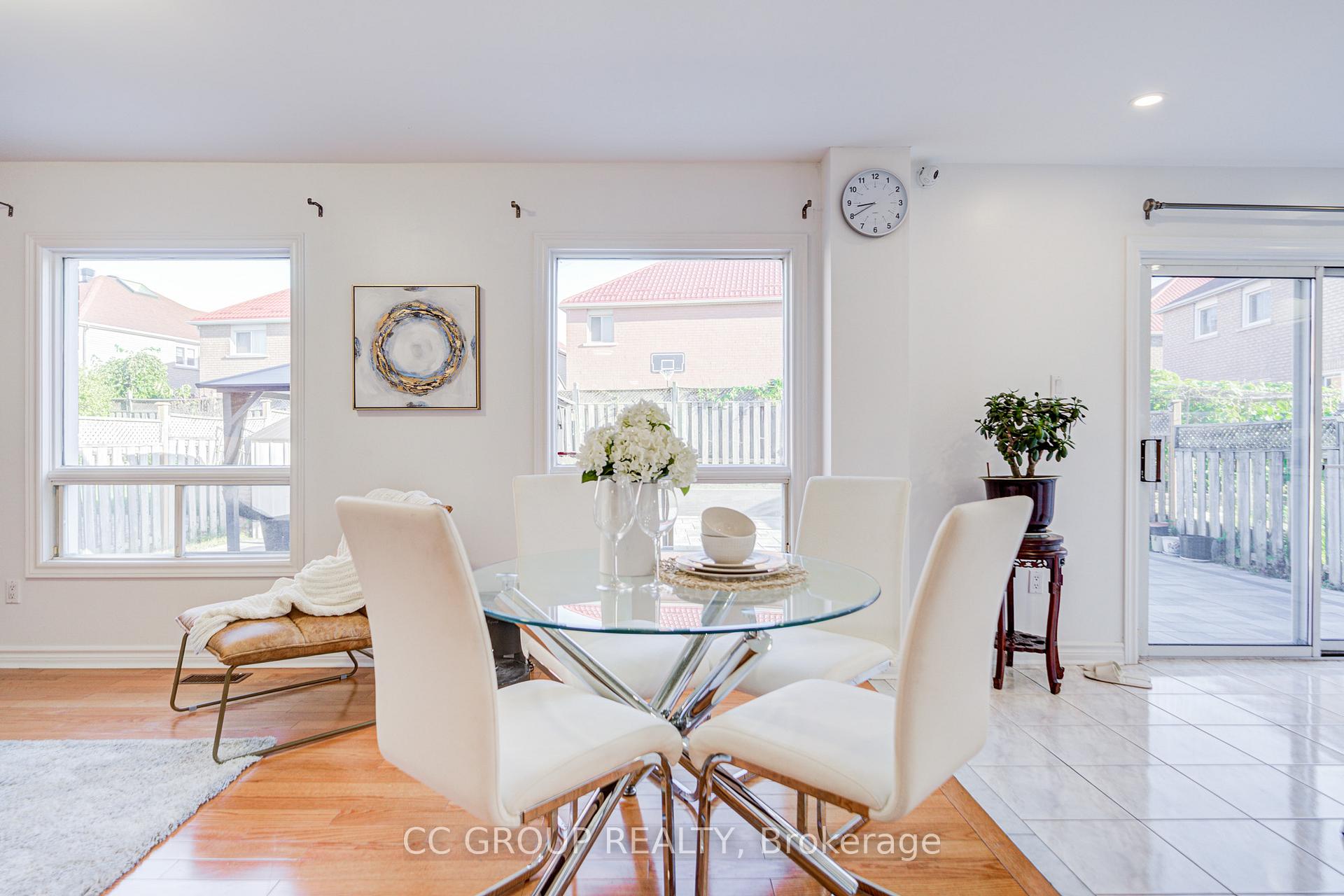 Photo 14 of 133 Joycedale Street, Markham, Middlefield — HOMEH