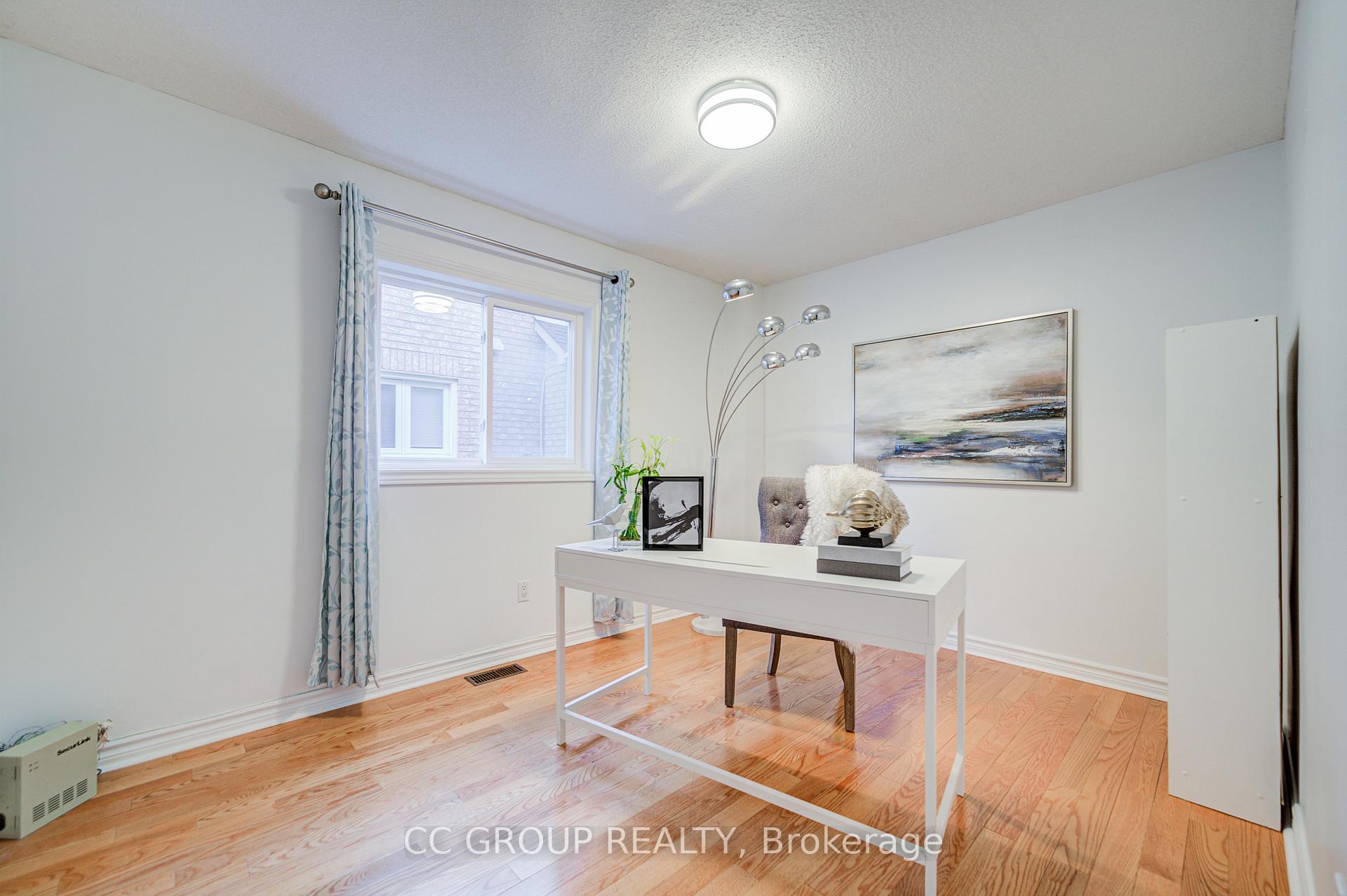 Photo 18 of 133 Joycedale Street, Markham, Middlefield — HOMEH
