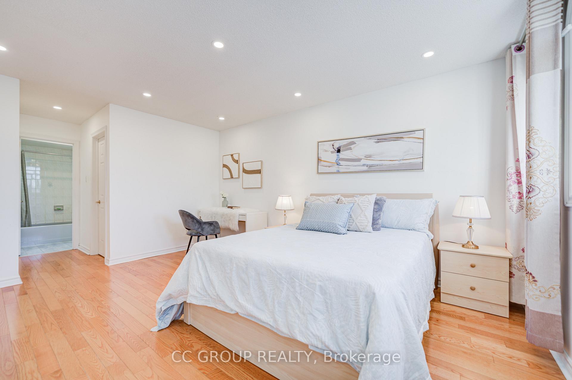 Photo 29 of 133 Joycedale Street, Markham, Middlefield — HOMEH