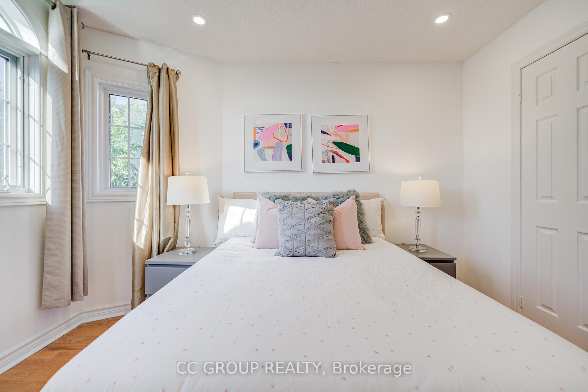 Photo 32 of 133 Joycedale Street, Markham, Middlefield — HOMEH