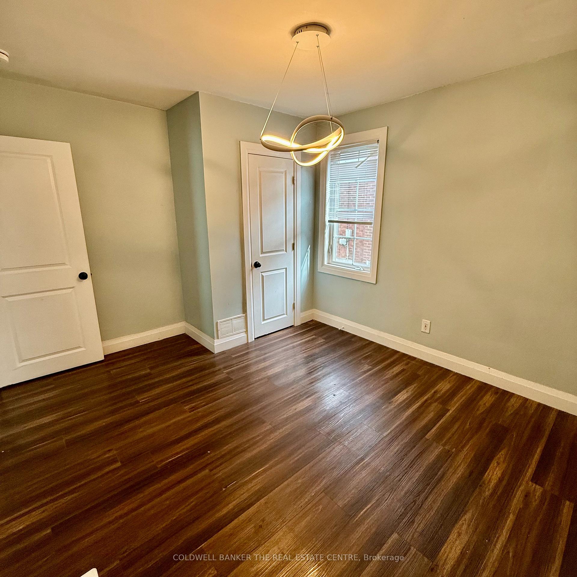 Photo 14 of 82 East 12th Street, Hamilton, Inch Park — HOMEH