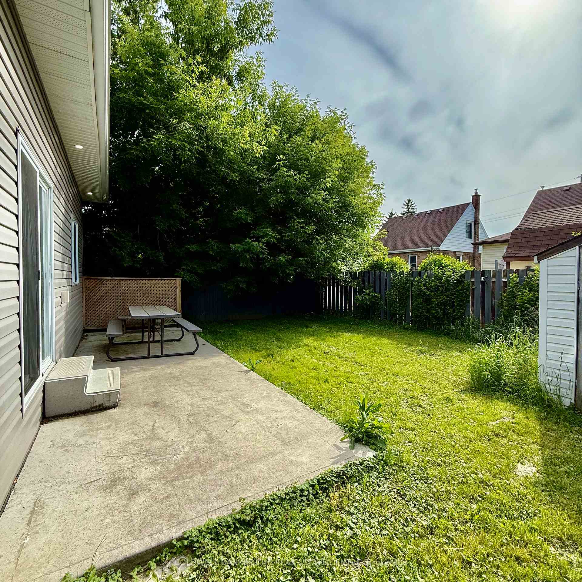 Photo 35 of 82 East 12th Street, Hamilton, Inch Park — HOMEH
