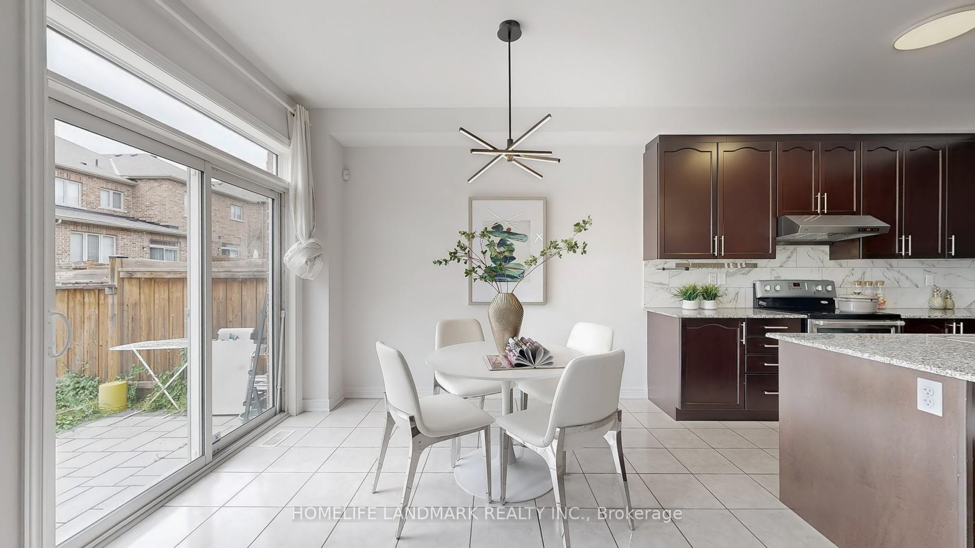 Photo 13 of 16 Percy Stover Drive, Markham, Berczy — HOMEH