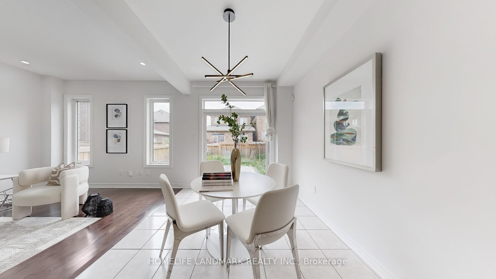 Photo 17 of 16 Percy Stover Drive, Markham, Berczy — HOMEH