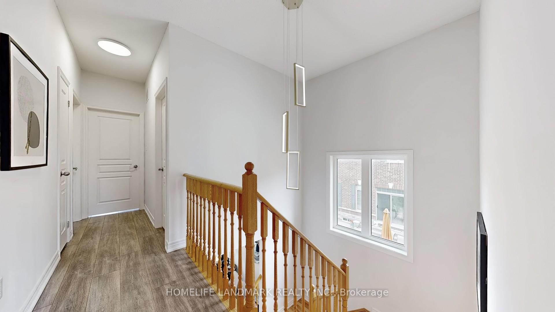 Photo 21 of 16 Percy Stover Drive, Markham, Berczy — HOMEH