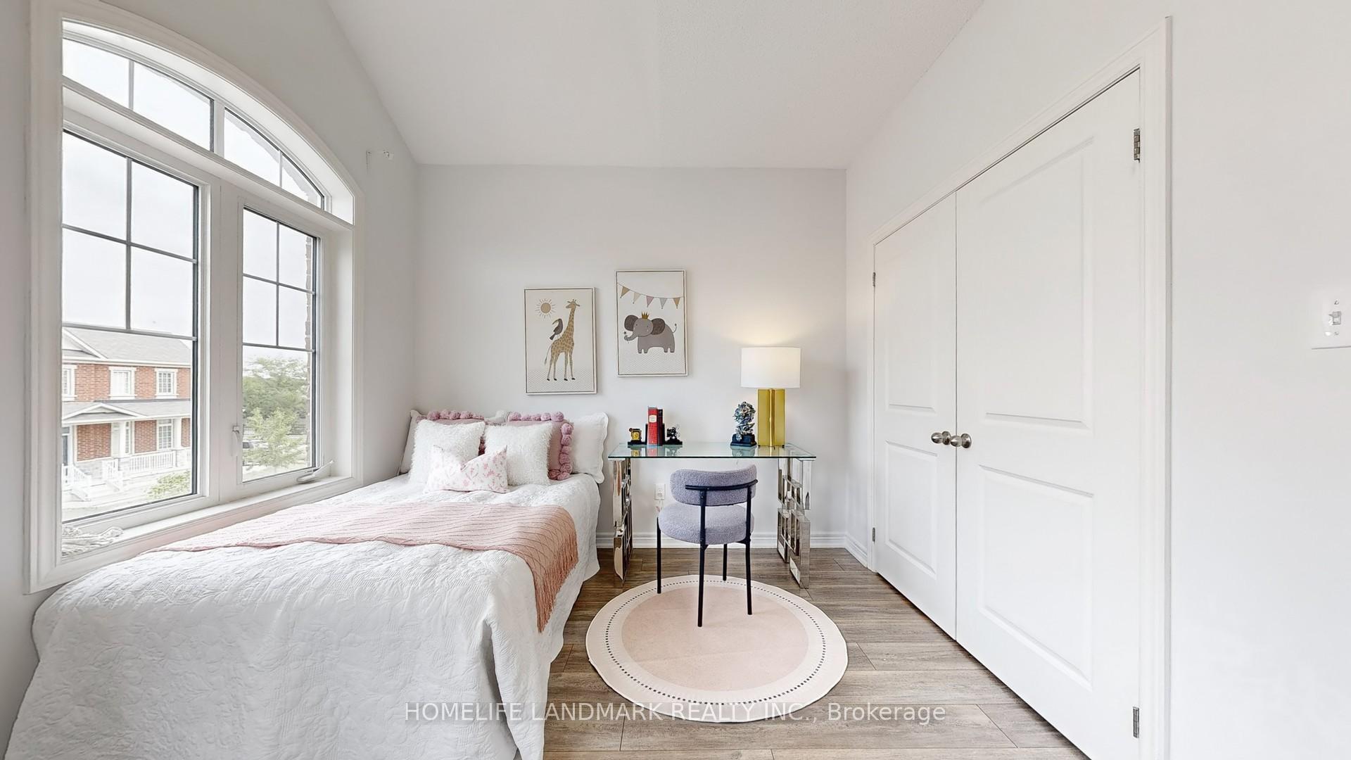 Photo 37 of 16 Percy Stover Drive, Markham, Berczy — HOMEH