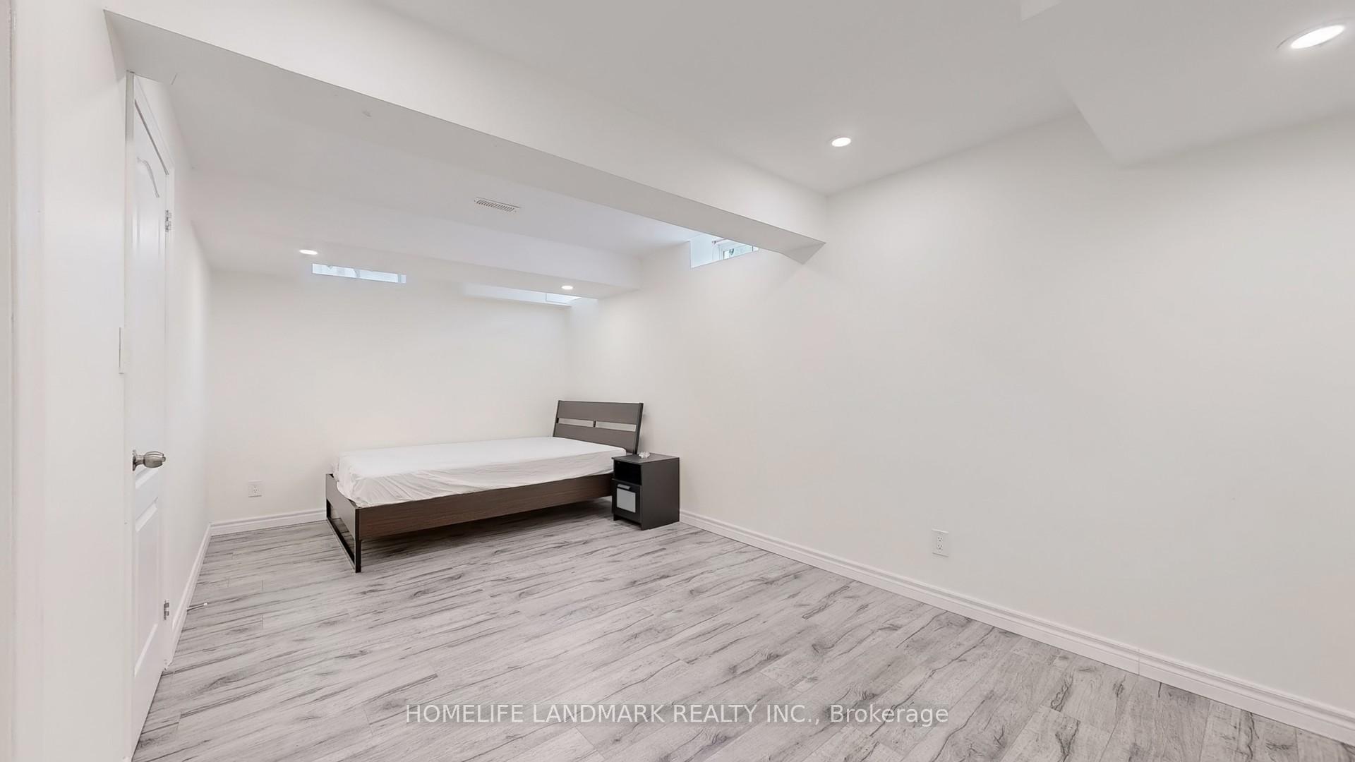 Photo 42 of 16 Percy Stover Drive, Markham, Berczy — HOMEH
