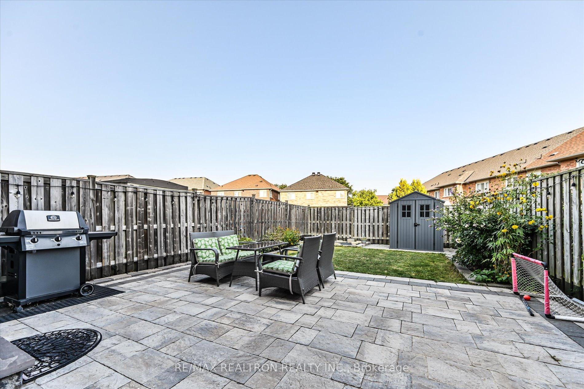 Photo 34 of 51 Harry Blaylock Drive, Markham, Greensborough — HOMEH