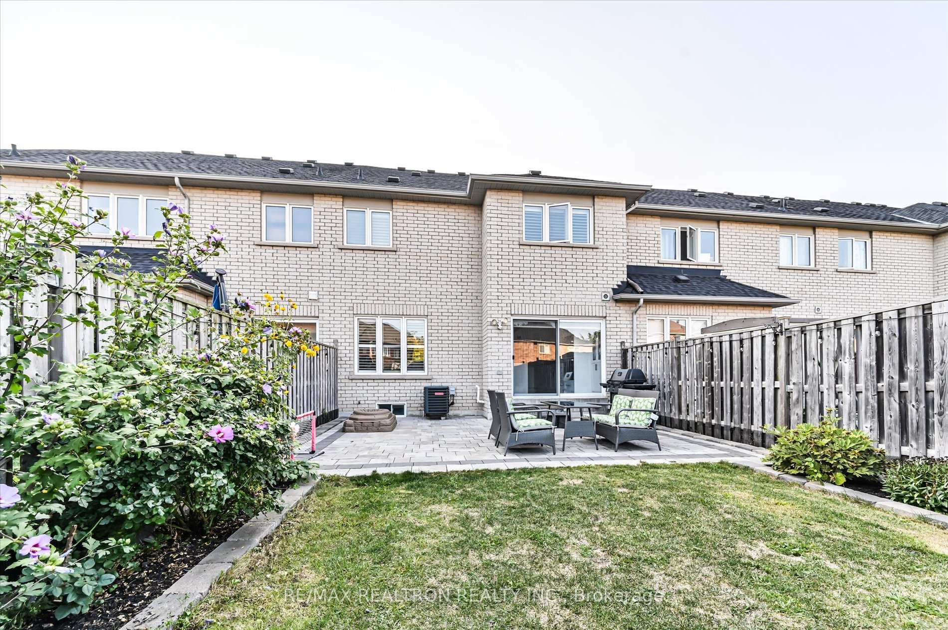 Photo 35 of 51 Harry Blaylock Drive, Markham, Greensborough — HOMEH