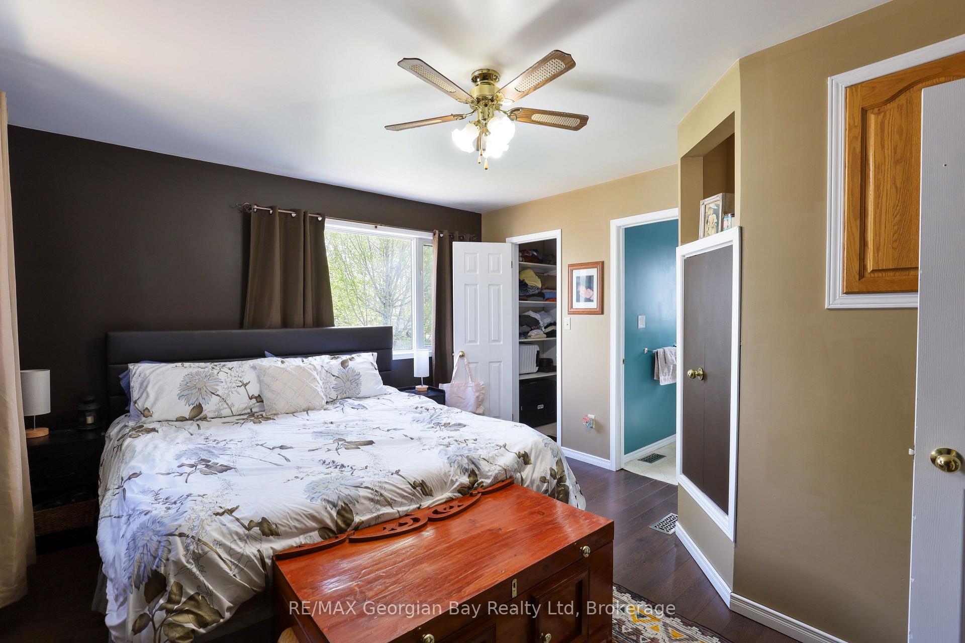 Photo 18 of 163 Eighth Street, Midland — HOMEH