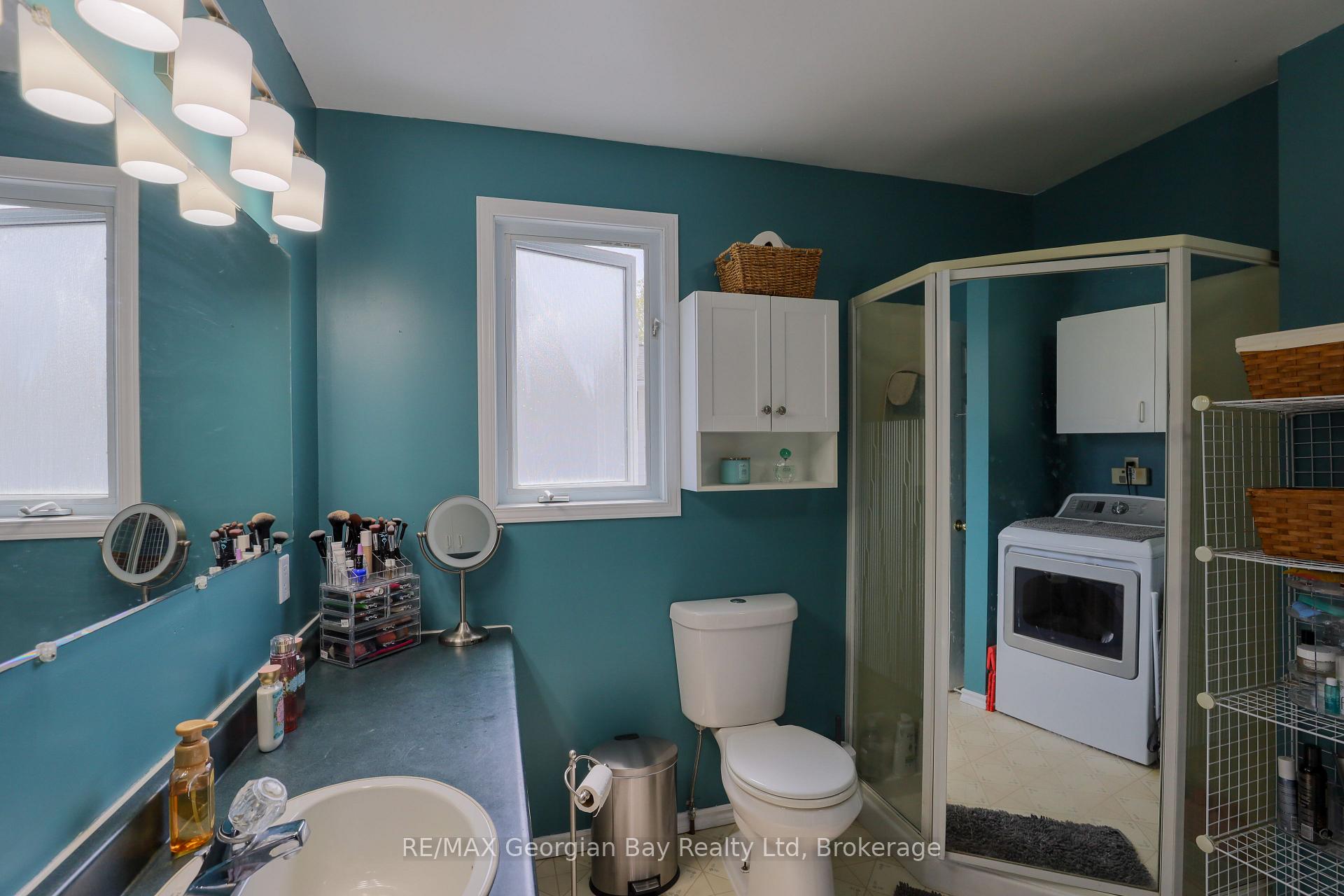 Photo 20 of 163 Eighth Street, Midland — HOMEH
