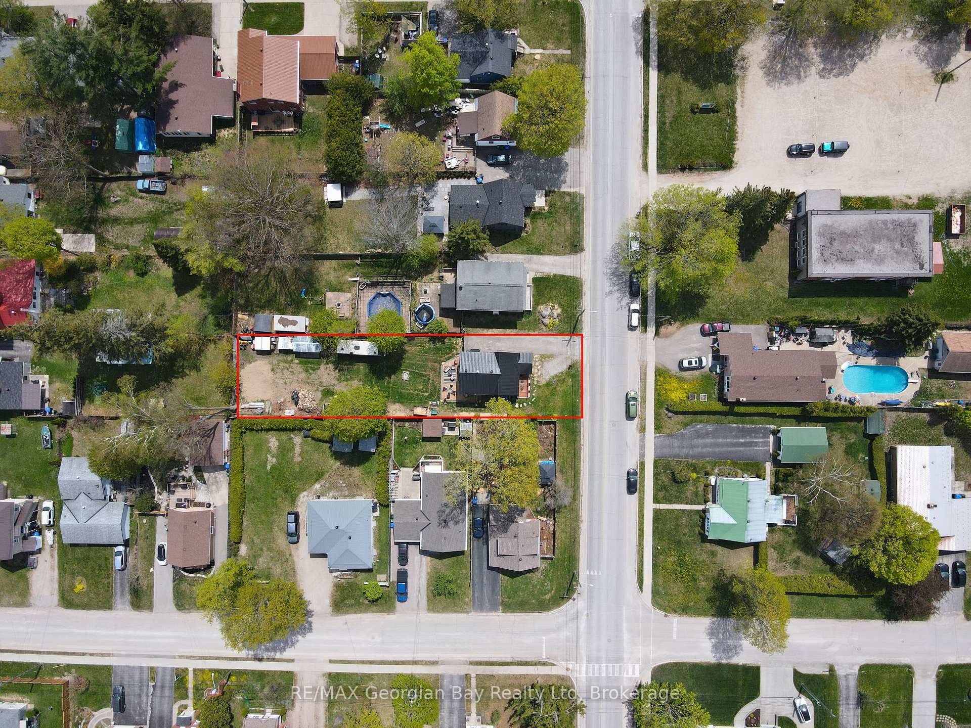 Photo 38 of 163 Eighth Street, Midland — HOMEH