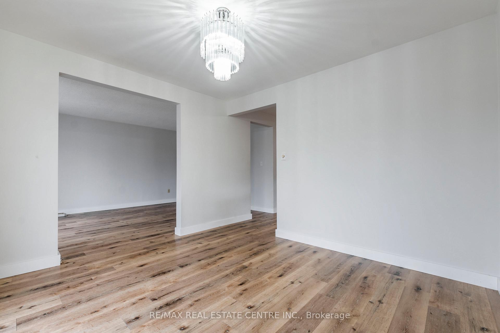Photo 16 of 305 Lorne Avenue, Kitchener — HOMEH