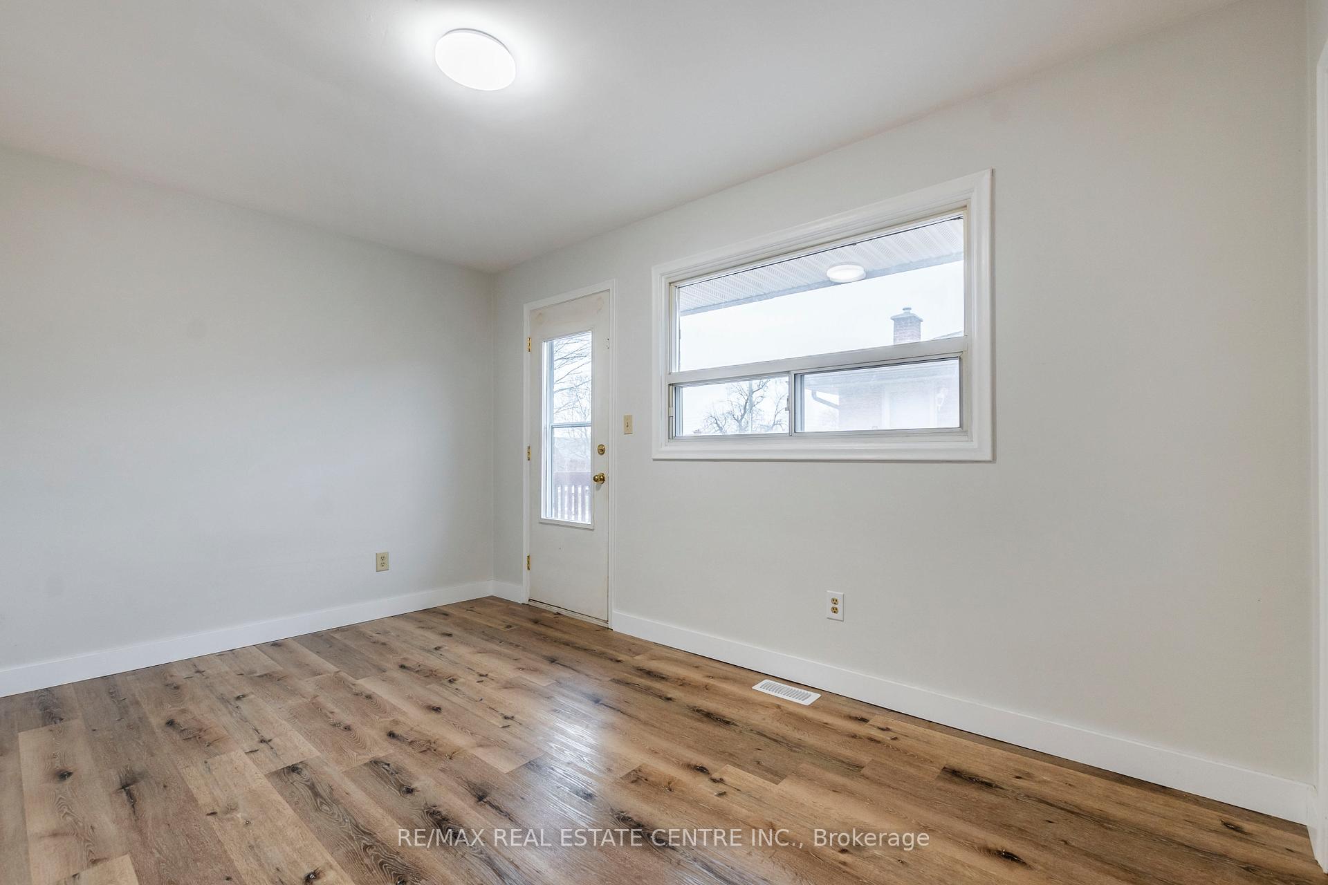 Photo 27 of 305 Lorne Avenue, Kitchener — HOMEH