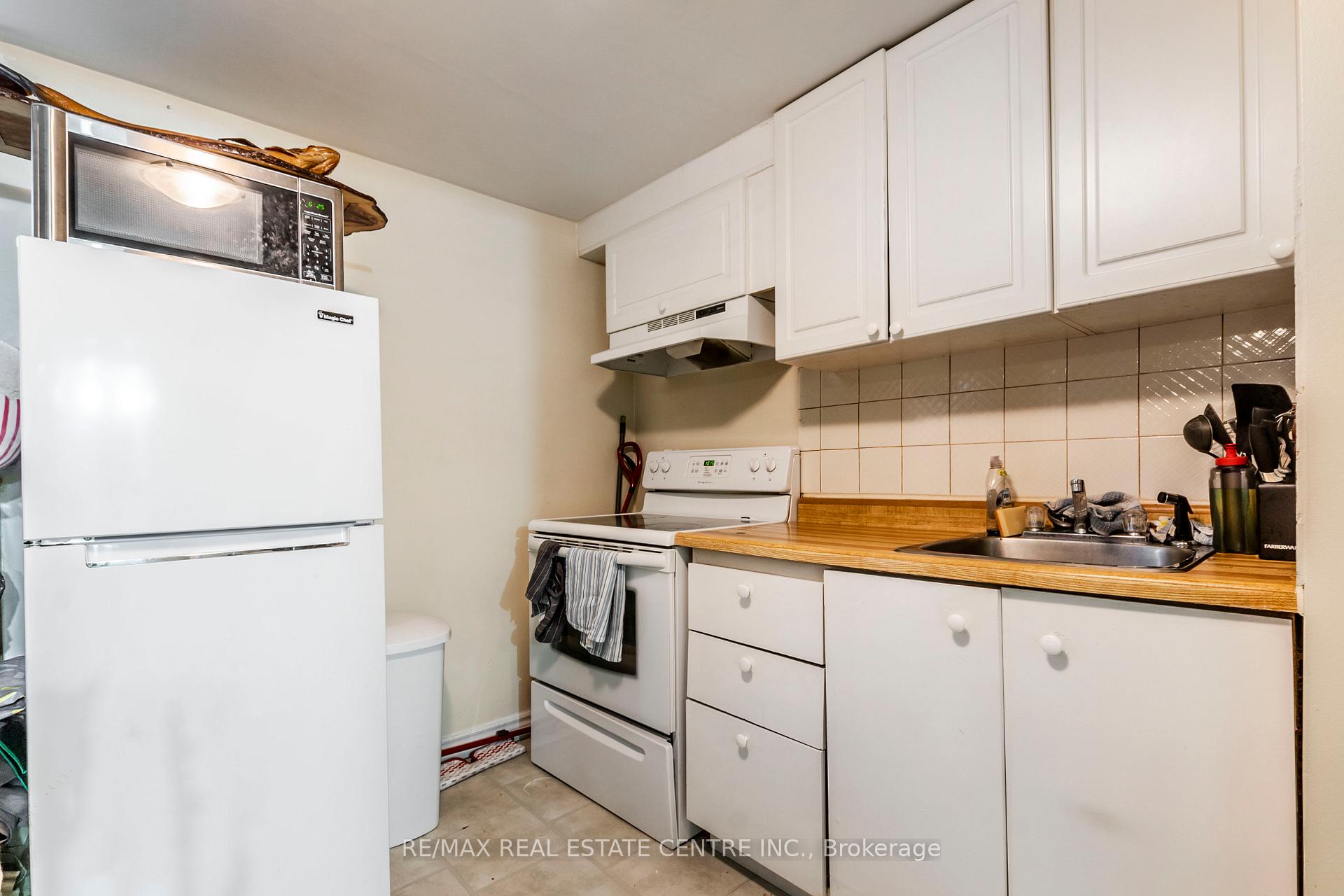 Photo 33 of 305 Lorne Avenue, Kitchener — HOMEH