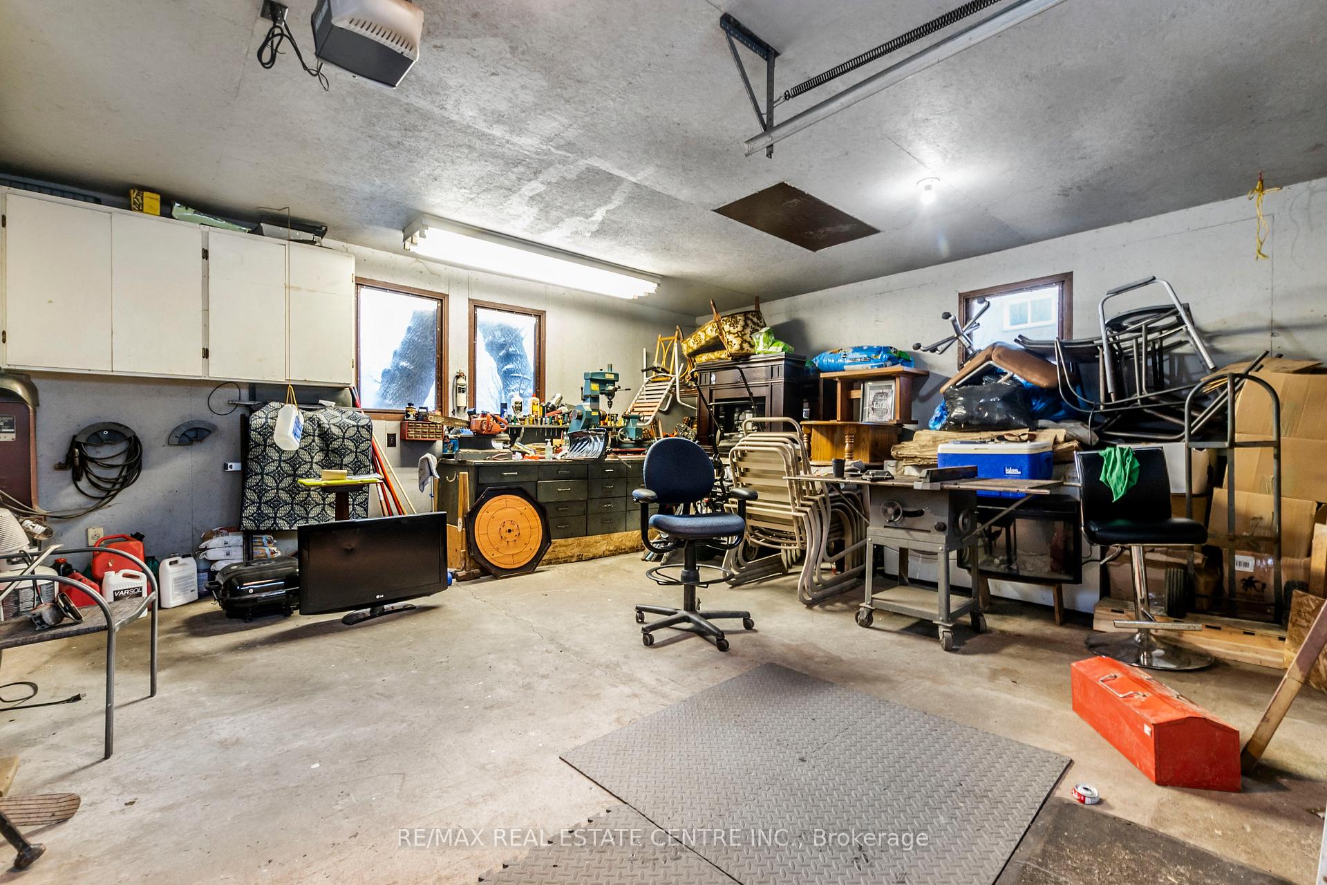Photo 38 of 305 Lorne Avenue, Kitchener — HOMEH