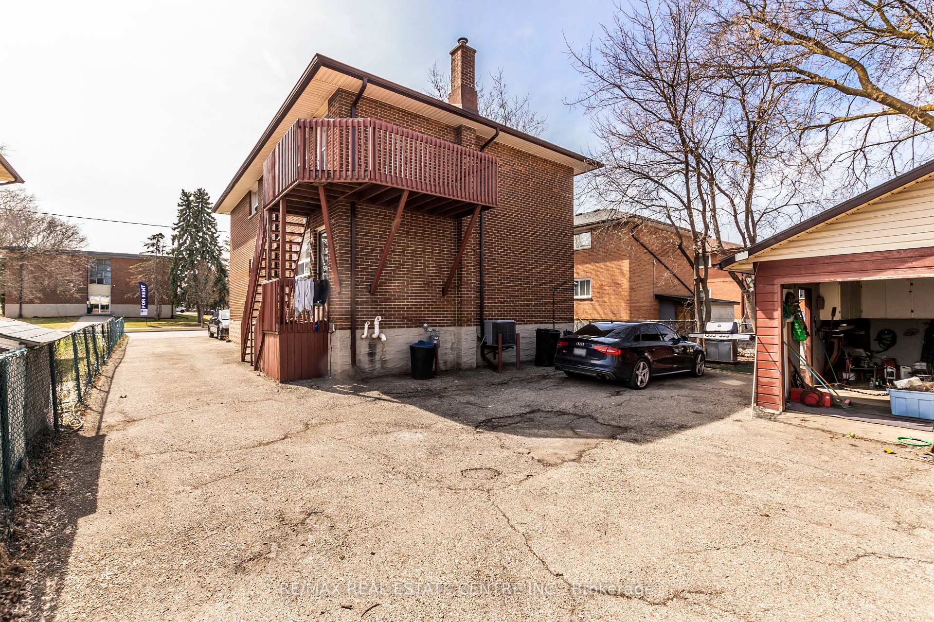 Photo 40 of 305 Lorne Avenue, Kitchener — HOMEH